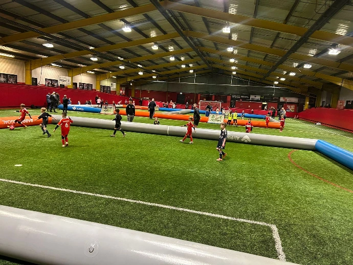 3v3 UK Airpitch hire